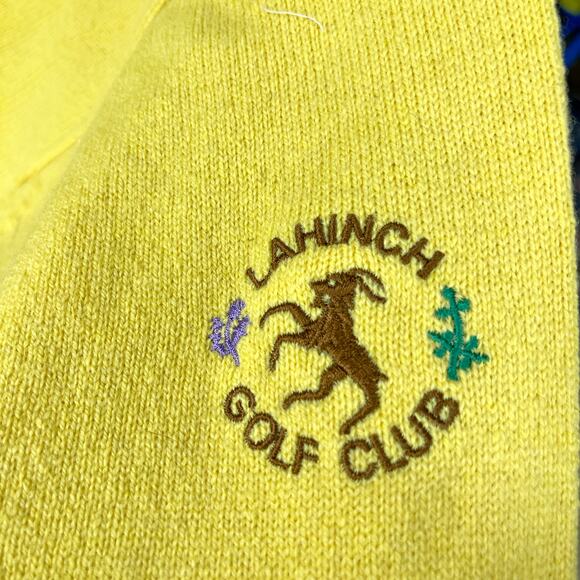 90s LYLE & SCOTT Yellow V-Neck 100% Wool Scottish Oversized Sweater - Picture 4 of 14